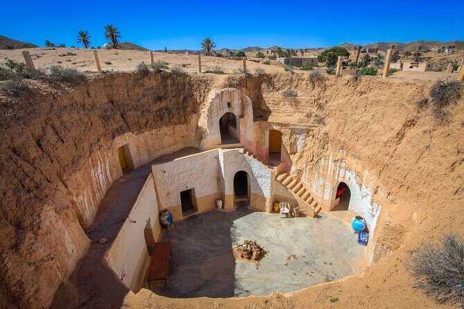 2-Day Tunisian Sahara Tour with Food & Stay from Sousse - Food, hotels, and the extras that catch people off guard