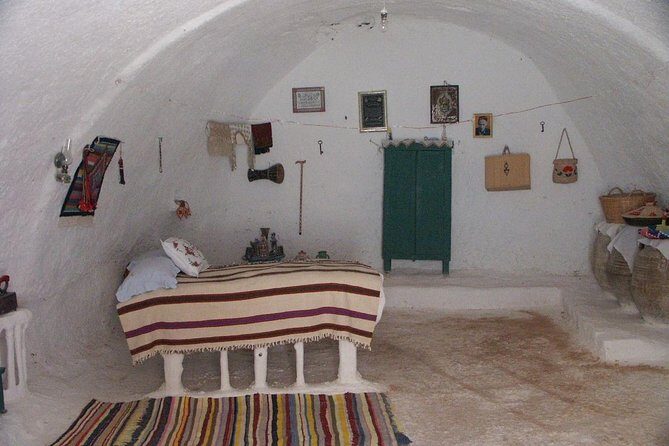 2Days 4x4 safari from Sousse/Hammamet/Tunis, night 100km deep in Sahara desert - Key highlights on this Sousse desert safari