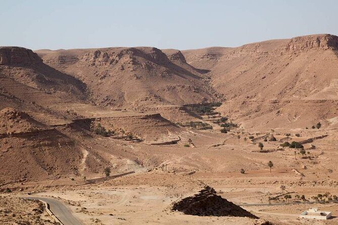 2Days 4x4 safari from Sousse/Hammamet/Tunis, night 100km deep in Sahara desert - Price and value: does $435.71 make sense here?
