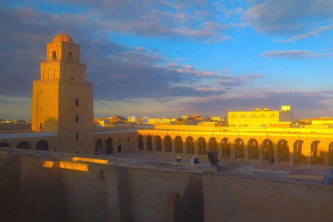 3-Day Private Excursion to the Sahara departing from Hammamet - Date palm oasis stop at a hotel pool, then city streets and souks