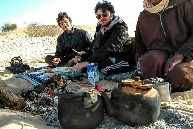 Camel ride and 1 night in the desert - Desert Camp Night: Dinner, Stars, and Real Quiet