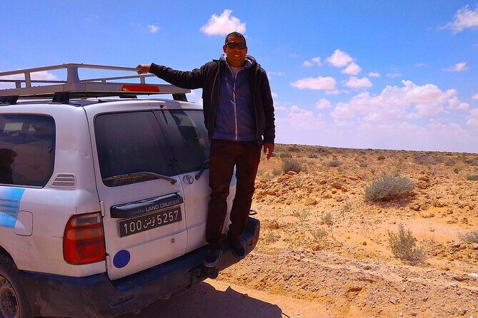 Day Trip in Ksar Ghilane with Lunch and Pickup - Stop 2: Ksar Ghilane oasis, palm shade, and hot springs