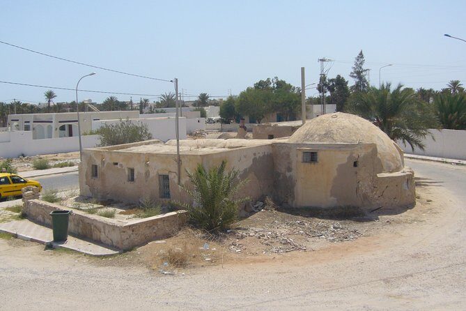 From Djerba : 1 day in the footsteps of Star Wars "Mos Eisley" - Price and Logistics: Is $361.41 Good Value?