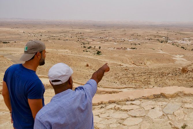 From Djerba : 2 Days desert tour with a night under a tent - Matmata troglodyte dwelling and Sidi Idriss entrance fee