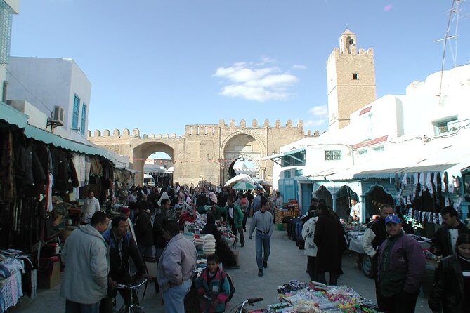 Full-Day Kairouan and El Jem Tour from Tunis - Getting From Tunis to Kairouan: The Day’s Setup