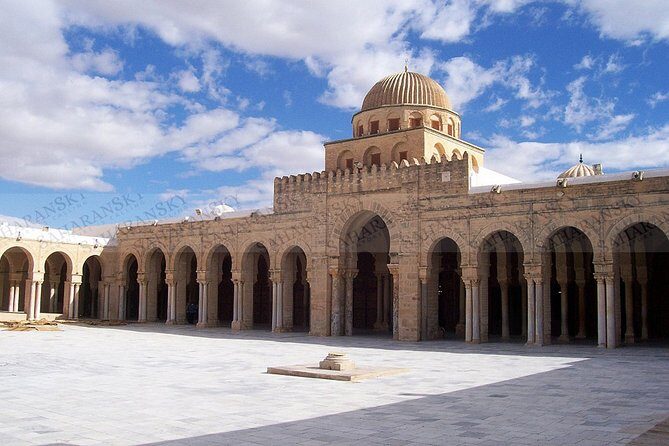 Kairouan and El Jem Private Day Tour - Aghlabid Basins and Sidi Sahbi: a break from the noise