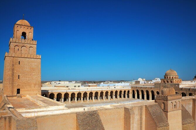 Kairouan Holy City and El Jem Colosseum Tour from Sousse - A 7:00 am start from Sousse-area hotels: how the day runs