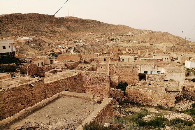One night under the tent: Tataouine - Chenini - Ksar Ghilane - Matmata - The camp night: Dinner, Saharan vigil, and sleeping under real stars