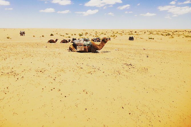 One night under the tent: Tataouine - Chenini - Ksar Ghilane - Matmata - Tataouine and Chenini: Berber villages and how daily life shapes the journey