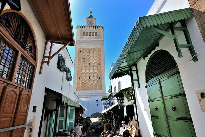 Private tour: Medina,Carthage ,Sidi Bou Said, Bardo Museum+lunch - La Goulette: a seaside neighborhood break that keeps the day human