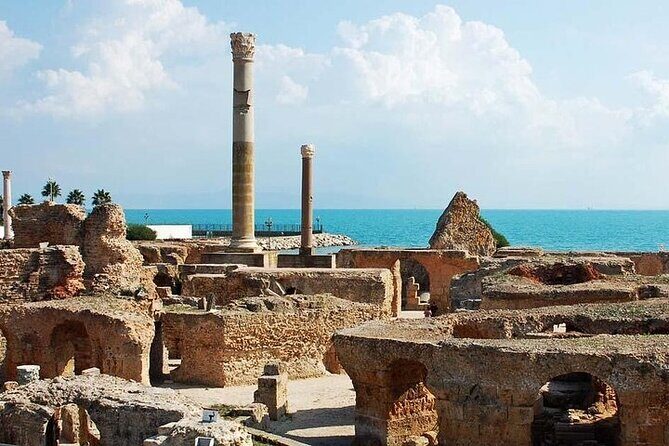 Private tour: Medina,Carthage ,Sidi Bou Said, Bardo Museum+lunch - Price and logistics: what $58.16 really buys