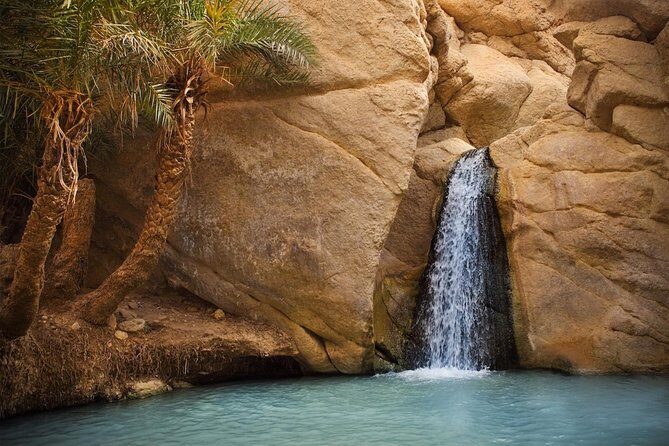 Tozeur: Tamerza, Chebika, Mides and Star Wars locations Day Tour - Mides Valley: a mountain oasis with canyon drama