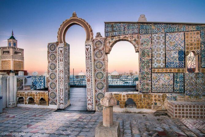 Tunis: Carthage, Bardo Museum, Sidi Bou Said & Medina Group Tour - Bab Bhar and Zitouna Mosque: how to see old Tunis without getting lost