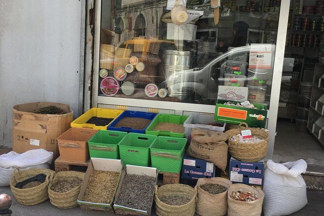 Walking City Tour - Marche central de Tunis and Fondouk El Ghala—seeing daily life, not just monuments